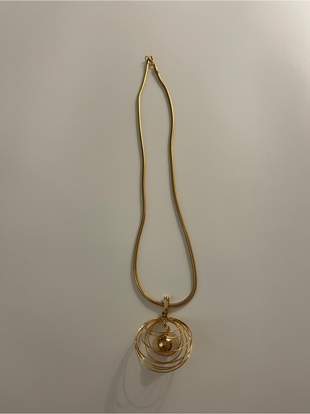 Vintage Gold Tone Necklace
